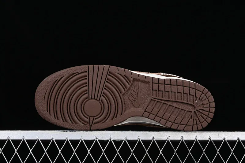 All categories Nk SB Dunk series Nk SB Dunk Low low-top sneakers F version Nk Dunk Low "Brown Plaid" white and brown stitching SB low-top casual sneakers FV3653-191